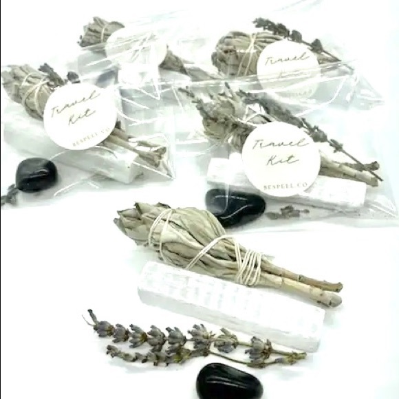 NEW Travel Size Crystal Smudge Kit - Picture 2 of 2